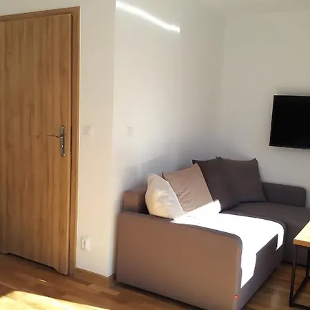 Wodnik Uslugi Hotelarskie, Rowy (Pomerania)