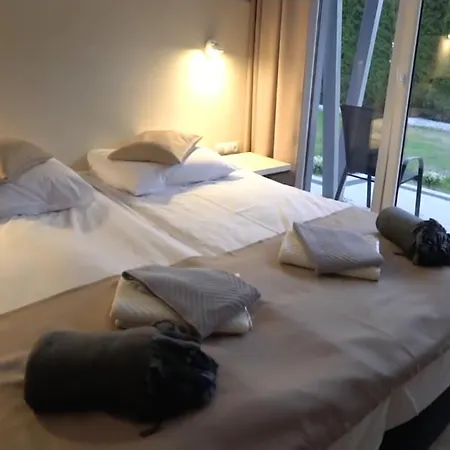 Wodnik Uslugi Hotelarskie,